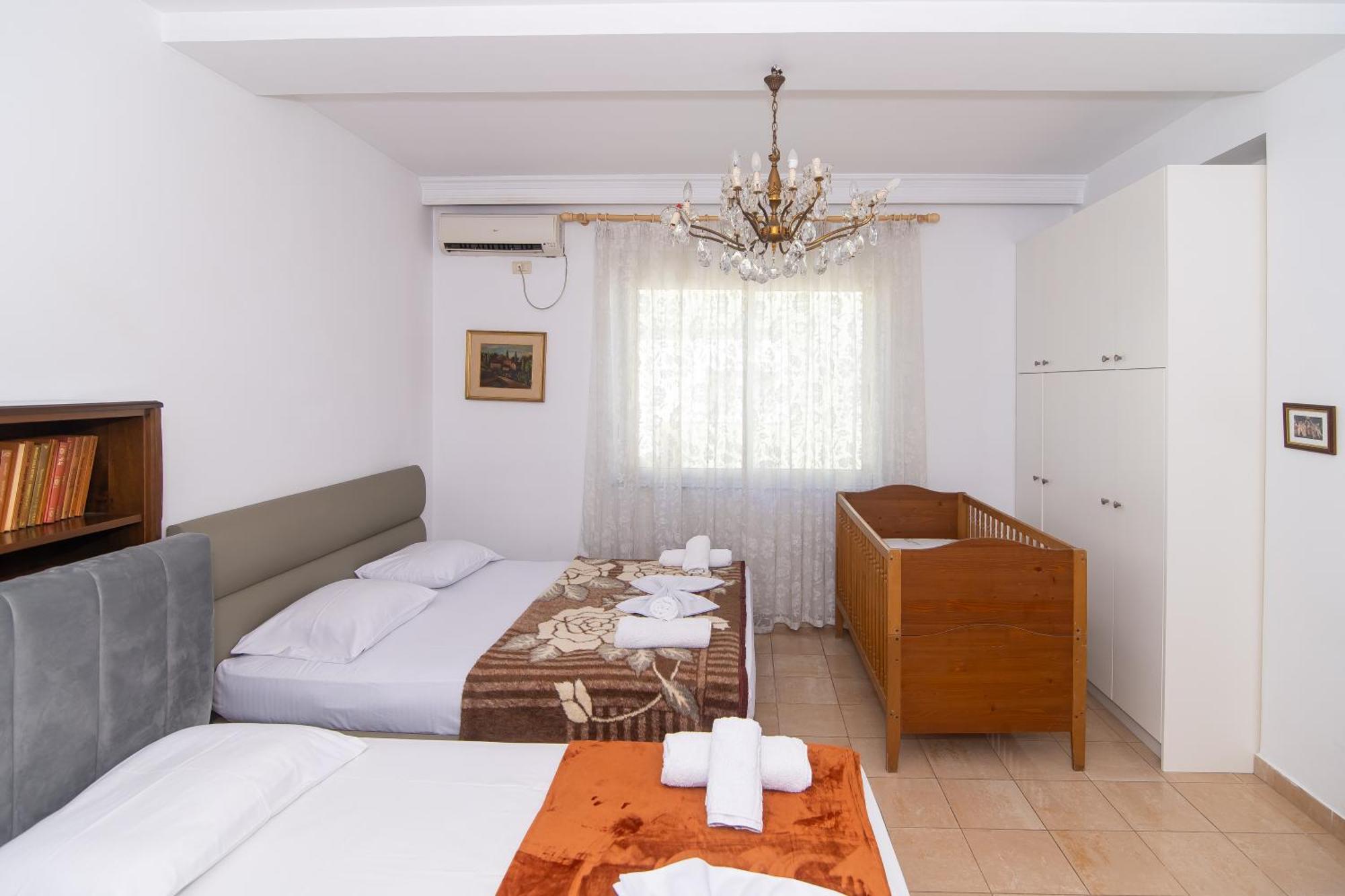 Vintage Blloku Apartment Tirana Zewnętrze zdjęcie