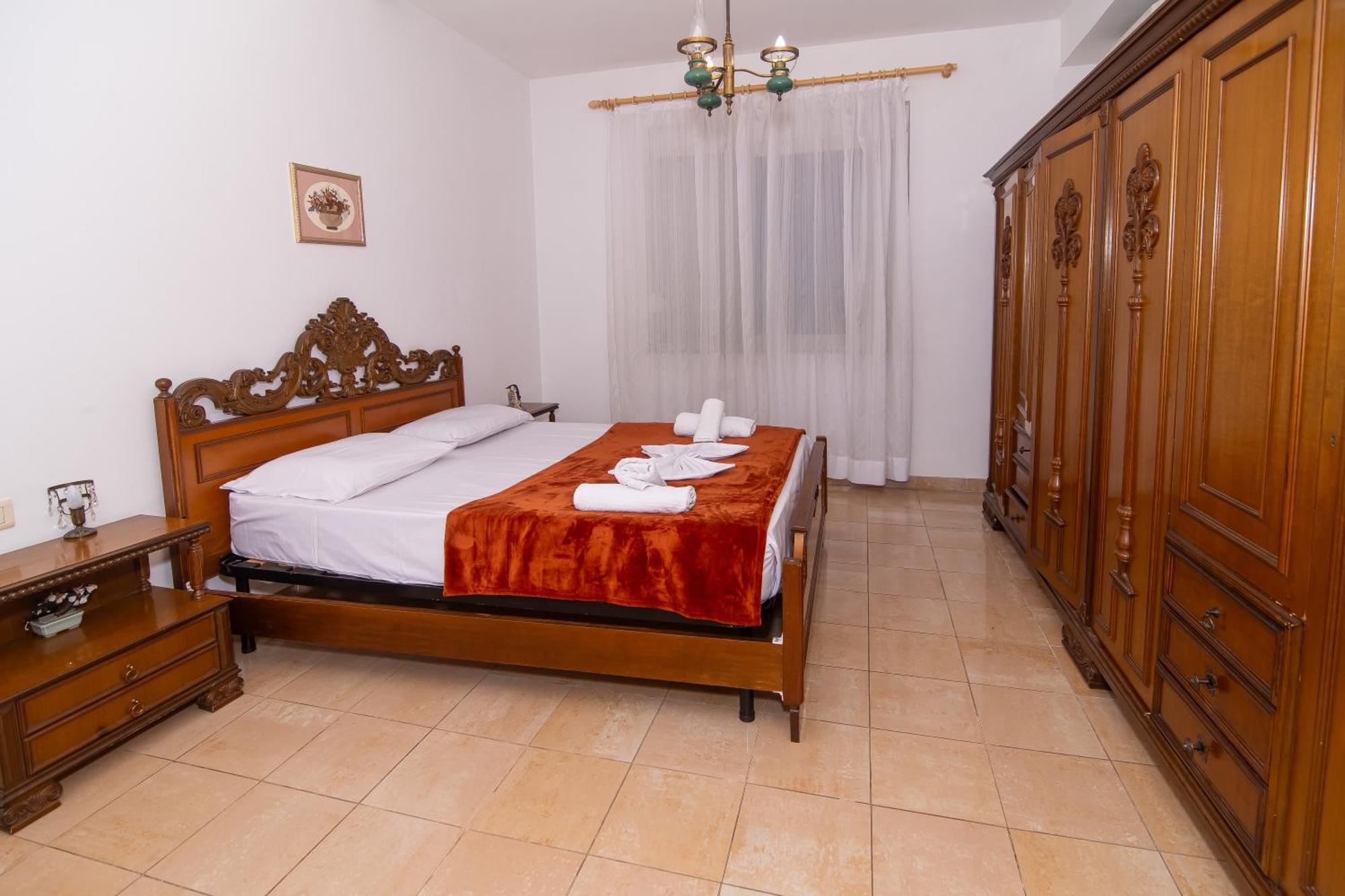 Vintage Blloku Apartment Tirana Zewnętrze zdjęcie