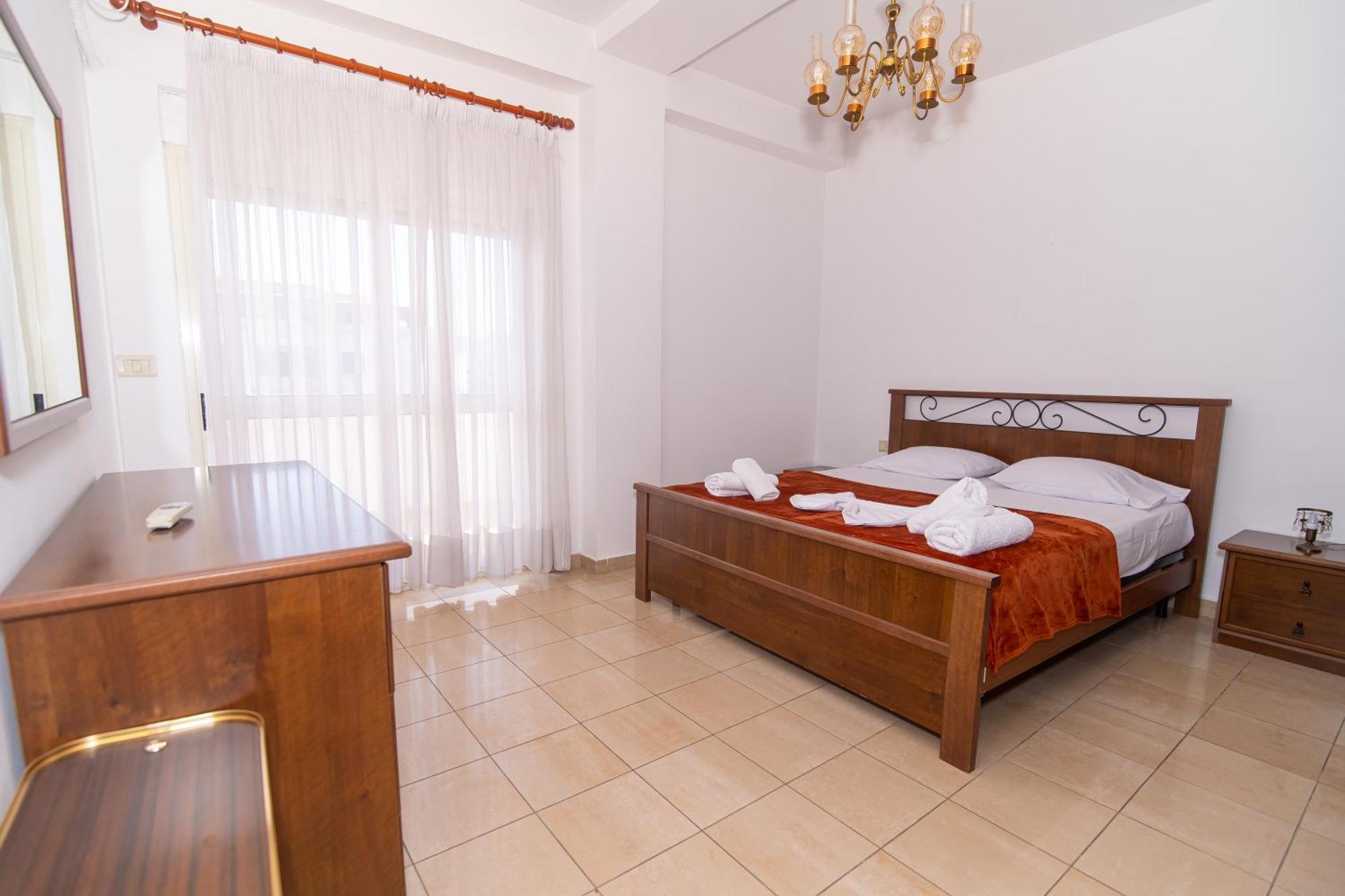 Vintage Blloku Apartment Tirana Zewnętrze zdjęcie