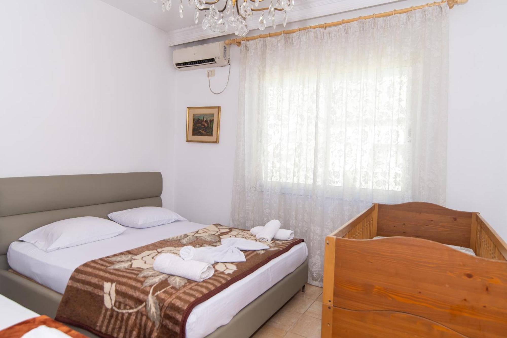 Vintage Blloku Apartment Tirana Zewnętrze zdjęcie